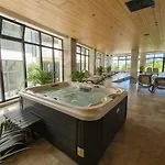 C52 - Alezzi Odyssey Pool & 3*